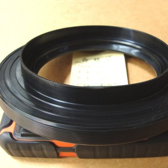 conew_ 后 桥 差速器 油封 95-152-12-24