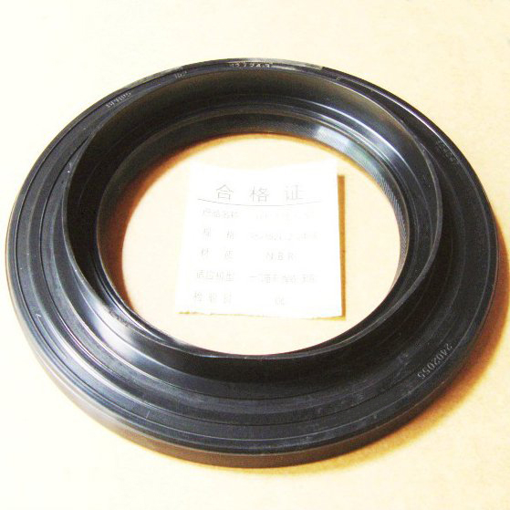 Tamaño del sello de aceite diferencial del eje trasero 95-152-12-24mm